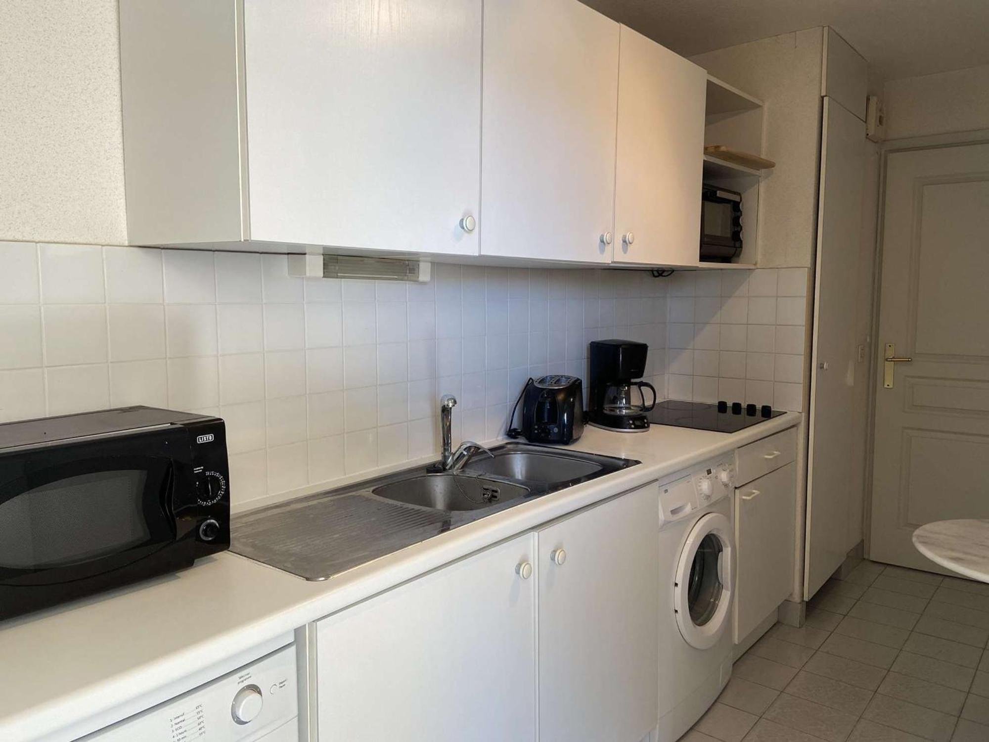 Appartement Fréjus, 2 Pièces, 4 Personnes - Fr-1-226a-29
